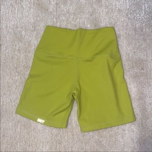 SetACTIVE Shorts